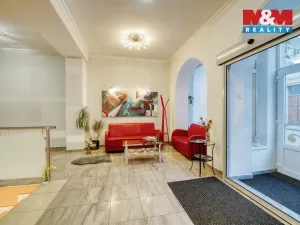 Pronájem obchodního prostoru, Plzeň - Severní Předměstí, Pod Všemi svatými, 12 m2