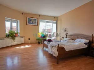 Prodej bytu 3+1, Znojmo, Zelenářská, 192 m2