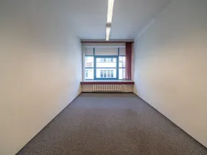 Pronájem kanceláře, Pardubice, Za Pasáží, 40 m2