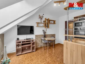 Prodej bytu 2+kk, Lázně Bělohrad, Třetí strana, 35 m2
