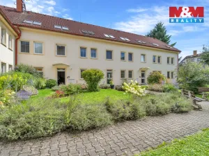 Prodej bytu 2+kk, Lázně Bělohrad, Třetí strana, 35 m2