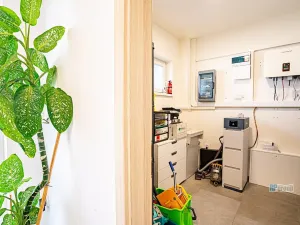 Prodej kanceláře, Vysoký Újezd, Stodolní, 425 m2