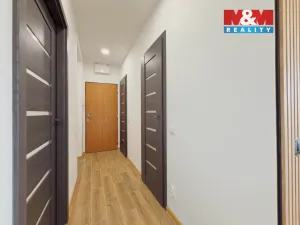 Prodej bytu 3+1, Ostrava - Poruba, Aleše Hrdličky, 62 m2