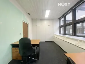 Pronájem kanceláře, Praha - Nové Město, Na Moráni, 16 m2