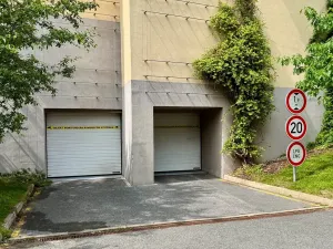 Prodej garážového stání, Praha - Hostivař, 12 m2