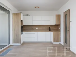Pronájem bytu 2+kk, Praha - Letňany, Pavla Beneše, 65 m2