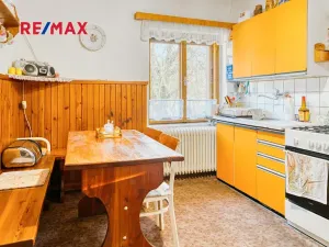 Prodej rodinného domu, Provodín, 290 m2