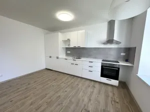 Pronájem bytu 2+kk, Rostěnice-Zvonovice, 52 m2