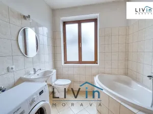 Pronájem bytu 3+kk, Olomouc, Husitská, 77 m2