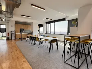 Pronájem kanceláře, Brno, Šumavská, 483 m2