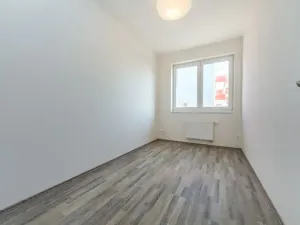 Pronájem bytu 2+kk, Praha - Kyje, Federova, 39 m2