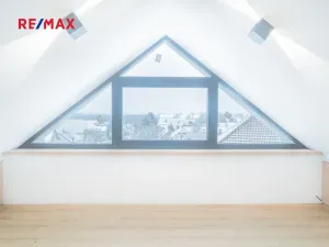 Prodej bytu 4+1, Černilov, 130 m2