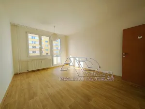 Pronájem atypického bytu, České Budějovice, Branišovská, 61 m2