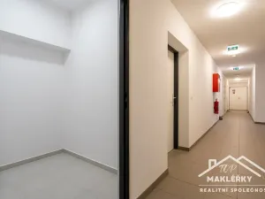 Pronájem bytu 1+kk, Uhlířské Janovice, Hrnčířská, 30 m2