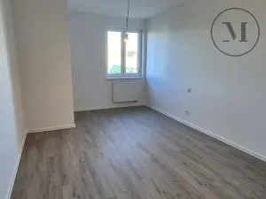 Pronájem bytu 3+kk, České Budějovice, Branišovská, 84 m2