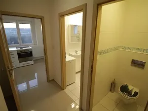 Pronájem bytu 4+1, Praha - Komořany, Na Homoli, 83 m2