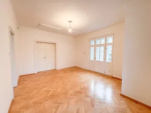 Pronájem bytu 5+1, Praha - Bubeneč, Štursova, 149 m2