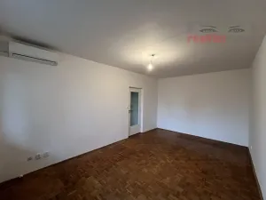 Prodej bytu 2+1, Otrokovice, Hlavní, 58 m2