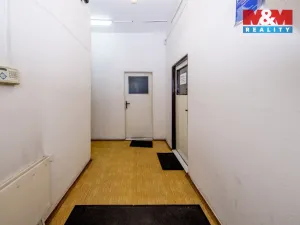 Pronájem kanceláře, Praha - Bubeneč, Čs. armády, 17 m2