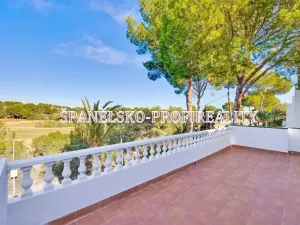 Prodej bytu 4+kk, Alicante, Španělsko, 150 m2