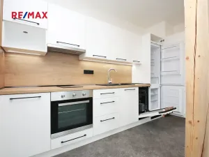 Pronájem bytu 2+kk, Kolín, Kmochova, 44 m2