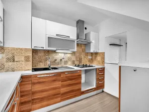 Pronájem bytu 5+kk, Hradec Králové, Baarova, 115 m2