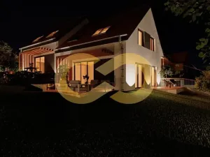 Prodej bytu 5+kk, Prachatice, Esovitá, 180 m2