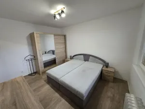 Pronájem bytu 2+1, Chomutov, Marie Pujmanové, 55 m2