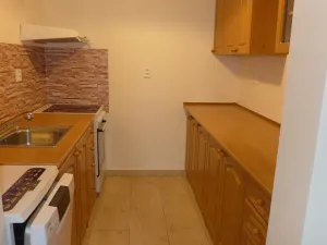 Pronájem bytu 2+kk, Praha - Ruzyně, Ciolkovského, 42 m2