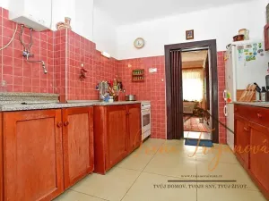 Prodej pozemku pro bydlení, Nespeky, Na Mělách, 2094 m2