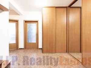 Prodej bytu 3+kk, Praha, Jeřabinová, 92 m2