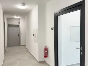 Pronájem bytu 3+kk, Karlovy Vary, Šumavská, 78 m2