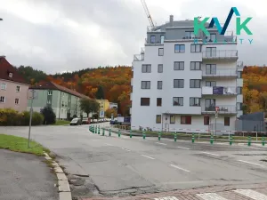 Pronájem bytu 3+kk, Karlovy Vary, Šumavská, 78 m2