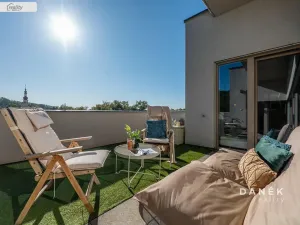 Prodej bytu 3+kk, Oslavany, náměstí 13. prosince, 76 m2