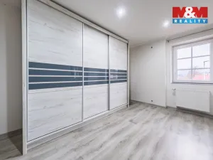 Prodej rodinného domu, Okounov, 197 m2