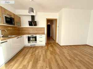 Pronájem bytu 1+kk, Praha - Stodůlky, Toufarova, 33 m2