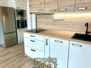 Pronájem bytu 1+kk, Praha - Hloubětín, 32 m2