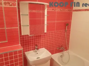 Pronájem bytu 2+1, Pardubice - Polabiny, kpt. Bartoše, 46 m2