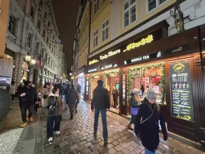 Pronájem obchodního prostoru, Praha - Staré Město, Karlova, 145 m2