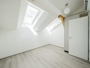 Pronájem bytu 2+kk, Praha - Nové Město, Václavské náměstí, 63 m2