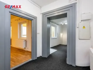 Prodej kanceláře, Praha - Vršovice, 28. pluku, 146 m2