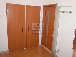 Pronájem bytu 3+1, Praha - Michle, Popovická, 61 m2