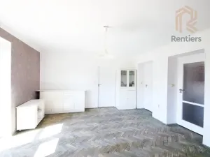 Prodej bytu 2+1, Hradec Králové, Bidlova, 65 m2