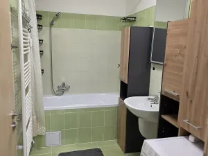 Pronájem bytu 2+kk, Brandýs nad Labem-Stará Boleslav, Kralupská, 62 m2