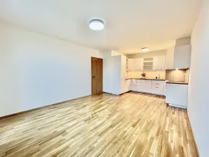 Pronájem bytu 2+kk, Praha - Ruzyně, Stočesova, 56 m2