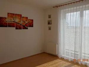 Pronájem bytu 2+kk, Strančice, K Pískovně, 52 m2