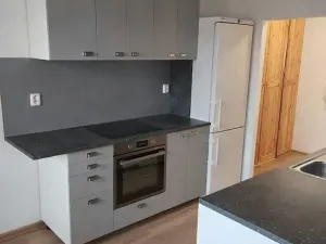 Pronájem bytu 1+kk, Praha - Kamýk, Mařatkova, 35 m2