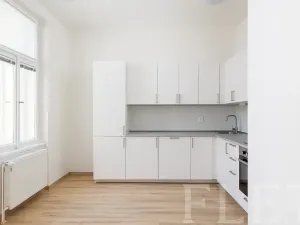 Pronájem bytu 1+kk, Praha - Libeň, Františka Kadlece, 32 m2
