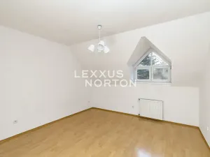 Pronájem rodinného domu, Praha - Nebušice, K vinicím, 251 m2