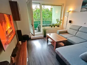 Pronájem bytu 2+kk, Praha - Horní Měcholupy, Hornoměcholupská, 60 m2